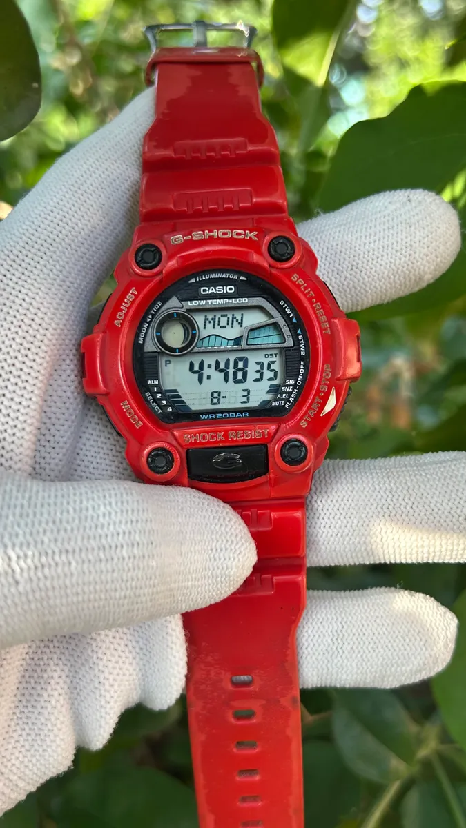 Casio G-Shock Red thumb 3