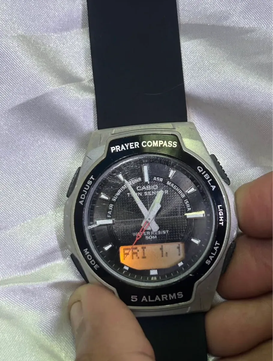 Casio prayer compass thumb 1