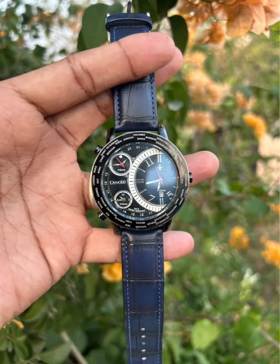 Devotie 3-Time Zone thumb 3